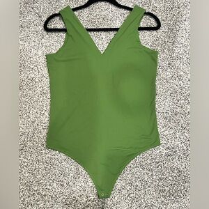 3 for the price of one! Free shipping !